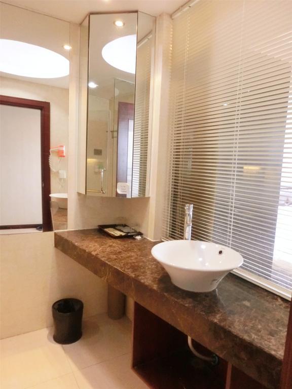 גואנגג'ואו Xiang Yang Apartment חדר תמונה